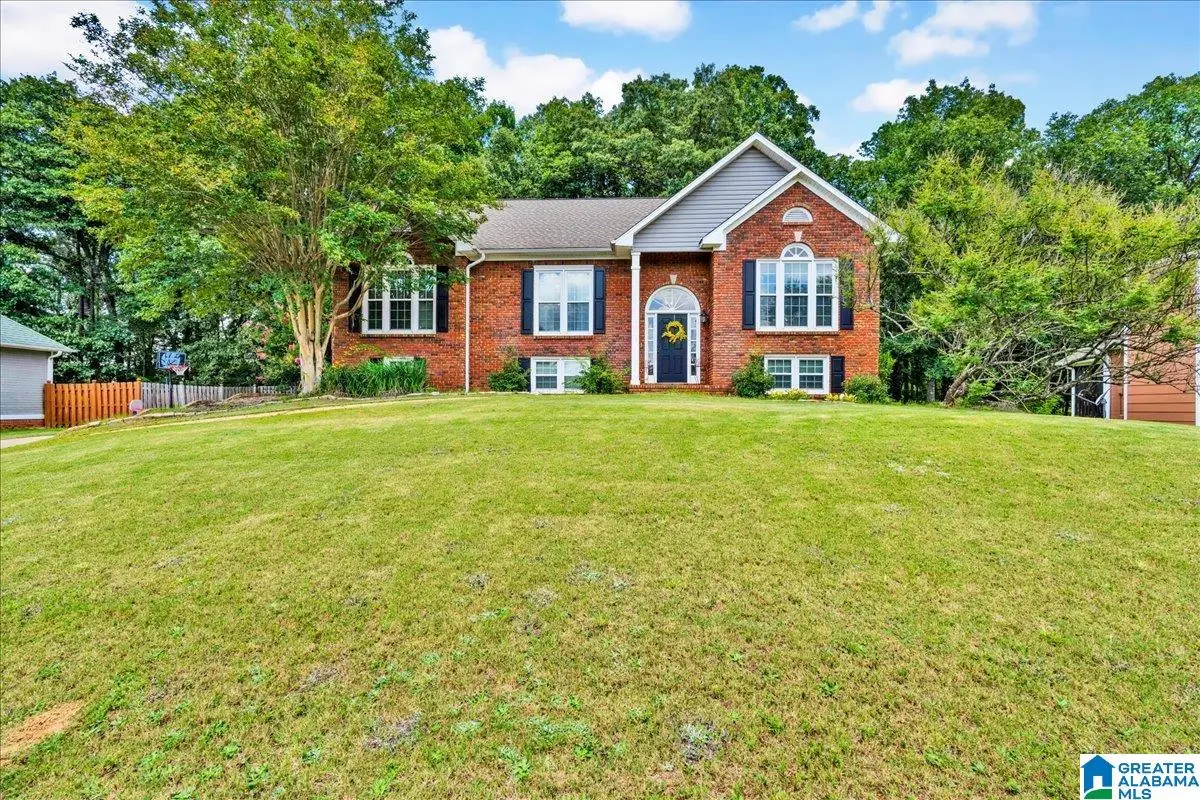 192 KENTWOOD DRIVE, Alabaster, AL 35007 - #1