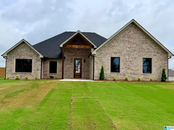 170 CREST LOOP ROAD, Clanton, AL 35045