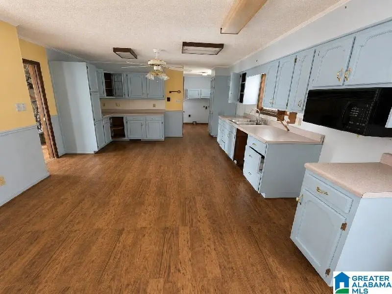 425 4TH TERRACE, Pleasant Grove, AL 35127 - #3