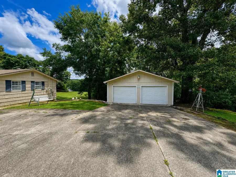 9141 3RD AVENUE, Trafford, AL 35172 - #3