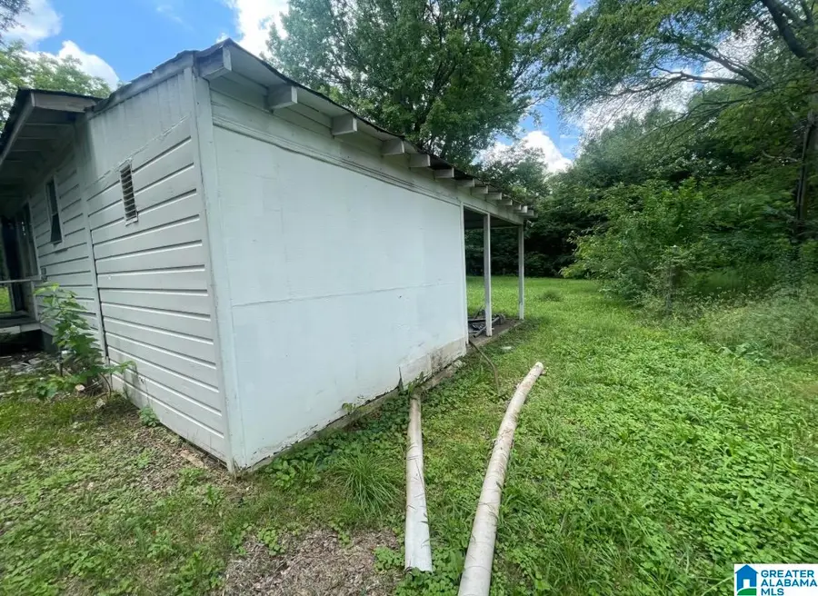 1608 34TH STREET SW, Birmingham, AL 35221 - #2