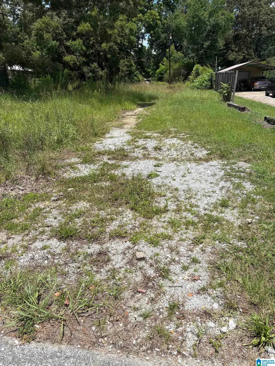 1206 CLOVERDALE ROAD, Gadsden, AL 35903 - #3