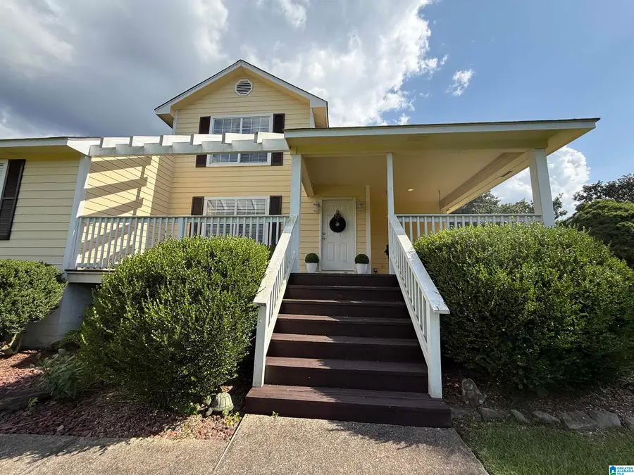 5644 AZZ HIGGINS DRIVE, Sylvan Springs, AL 35118 - #3