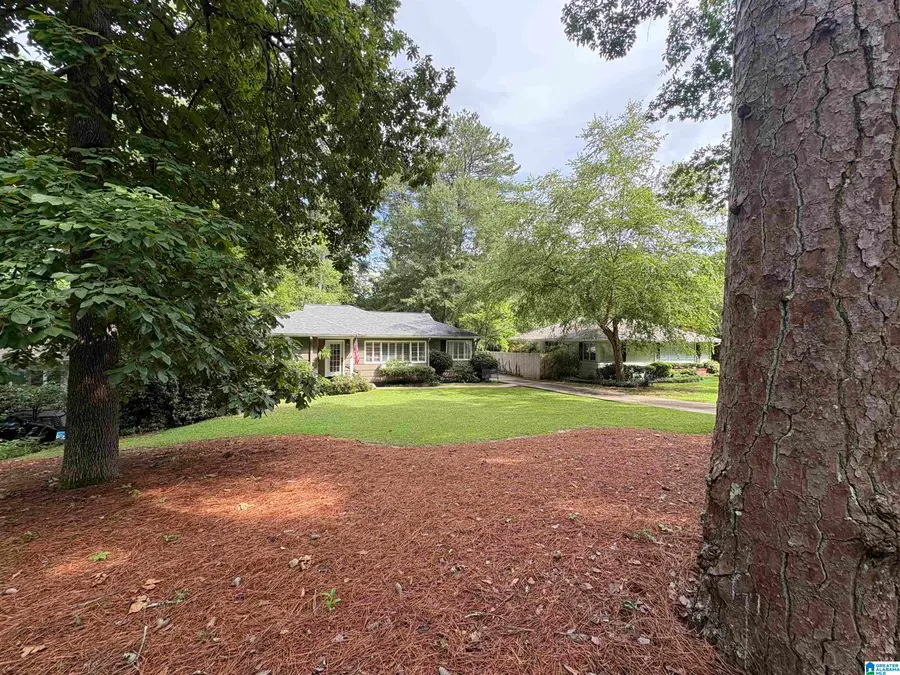 107 WINDHAVEN ROAD, Homewood, AL 35209 - #2