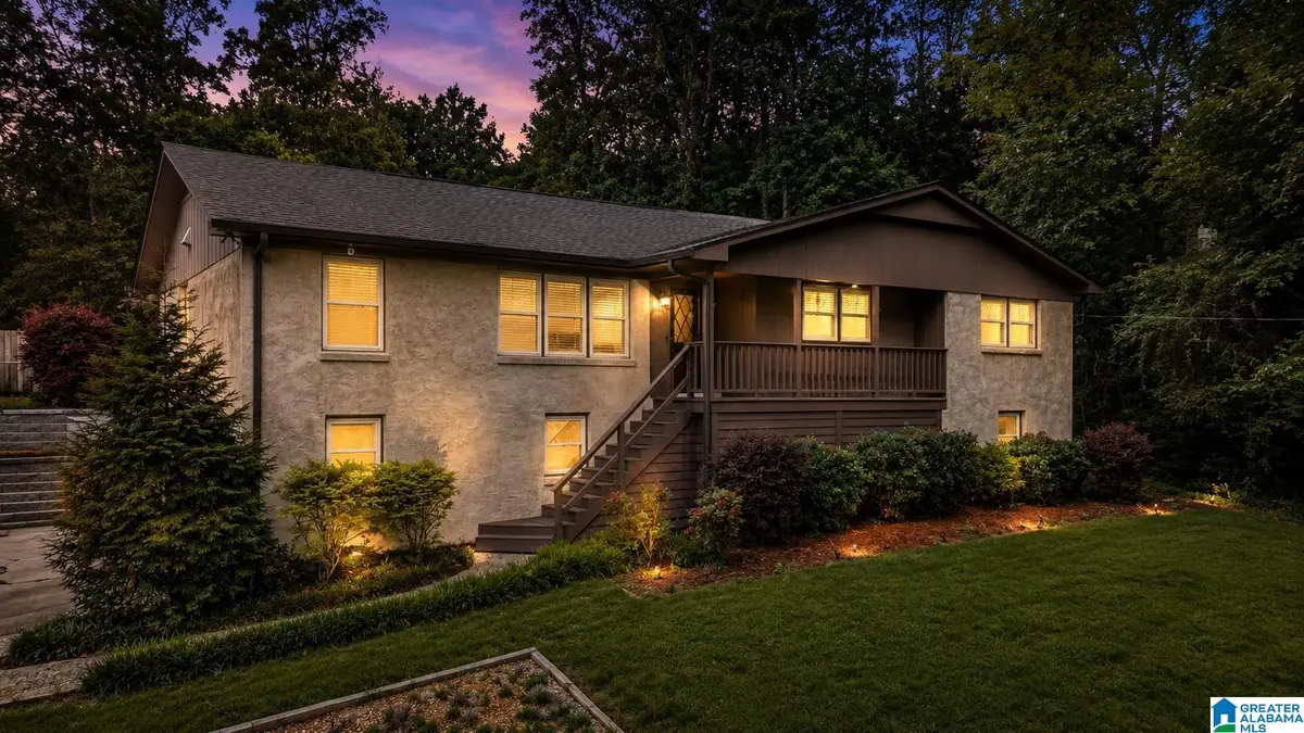 3536 VALLEY CIRCLE, Vestavia Hills, AL 35243 - #1