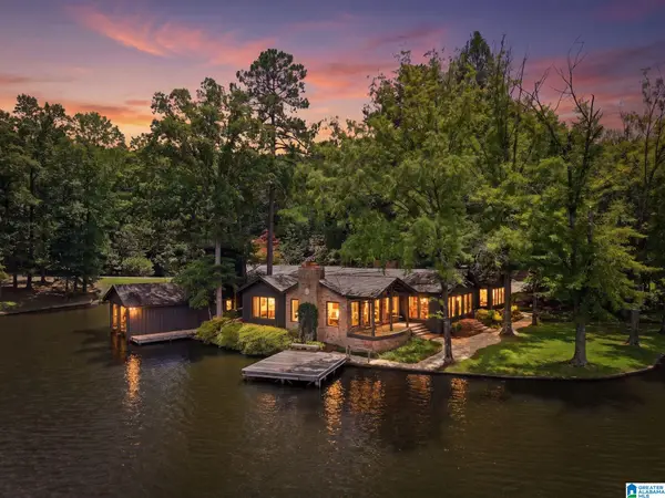 1414 WEHAPA CIRCLE, Leeds, AL 35094