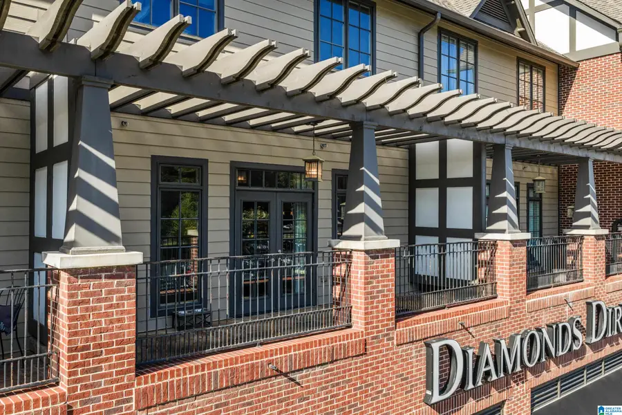 2910 CAHABA VILLAGE PLACE, Mountain Brook, AL 35243 - #3