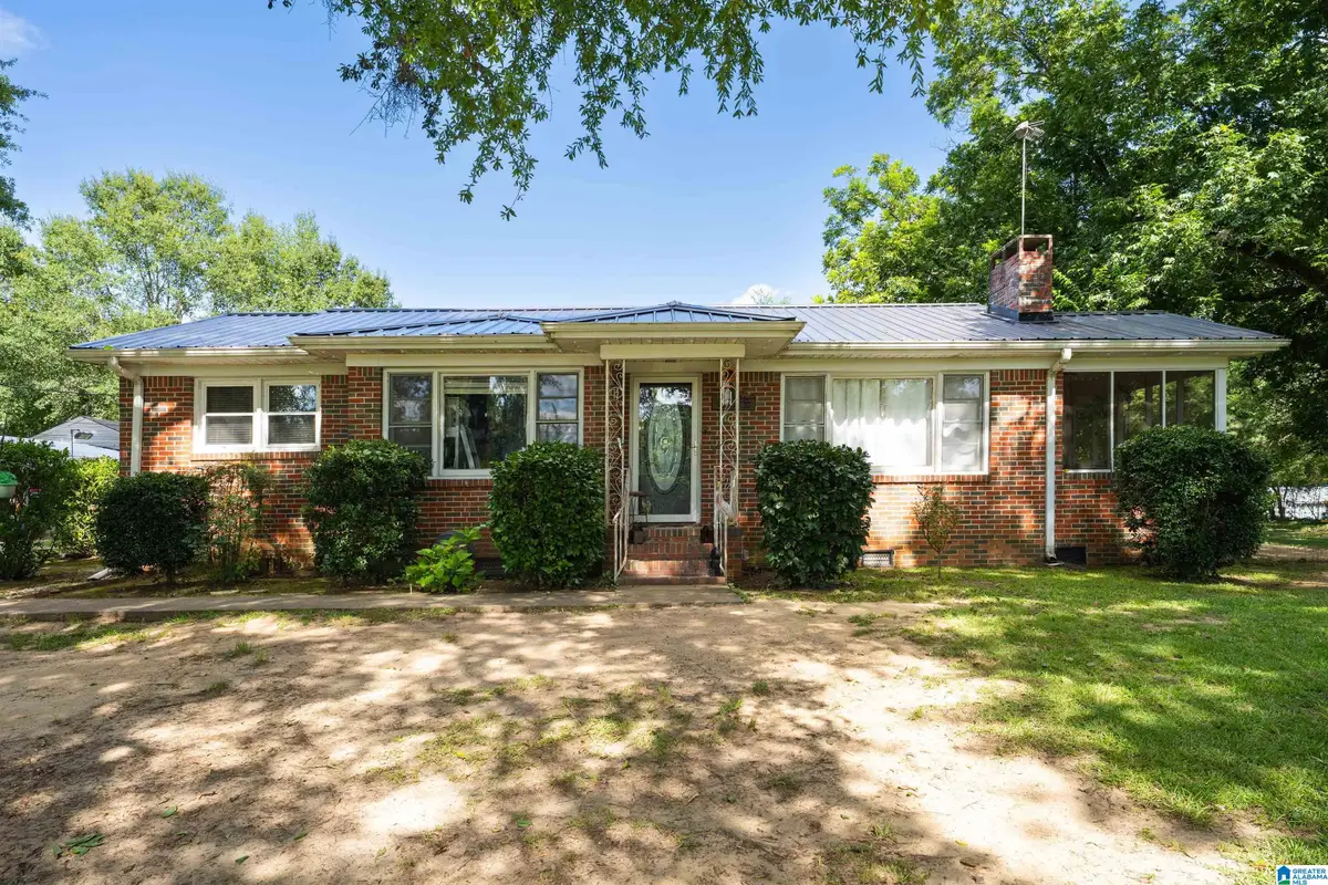 1588 WHITE DRIVE, Bessemer, AL 35023 - #1