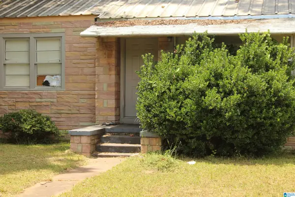 109 WOODWARD ROAD, Midfield, AL 35228