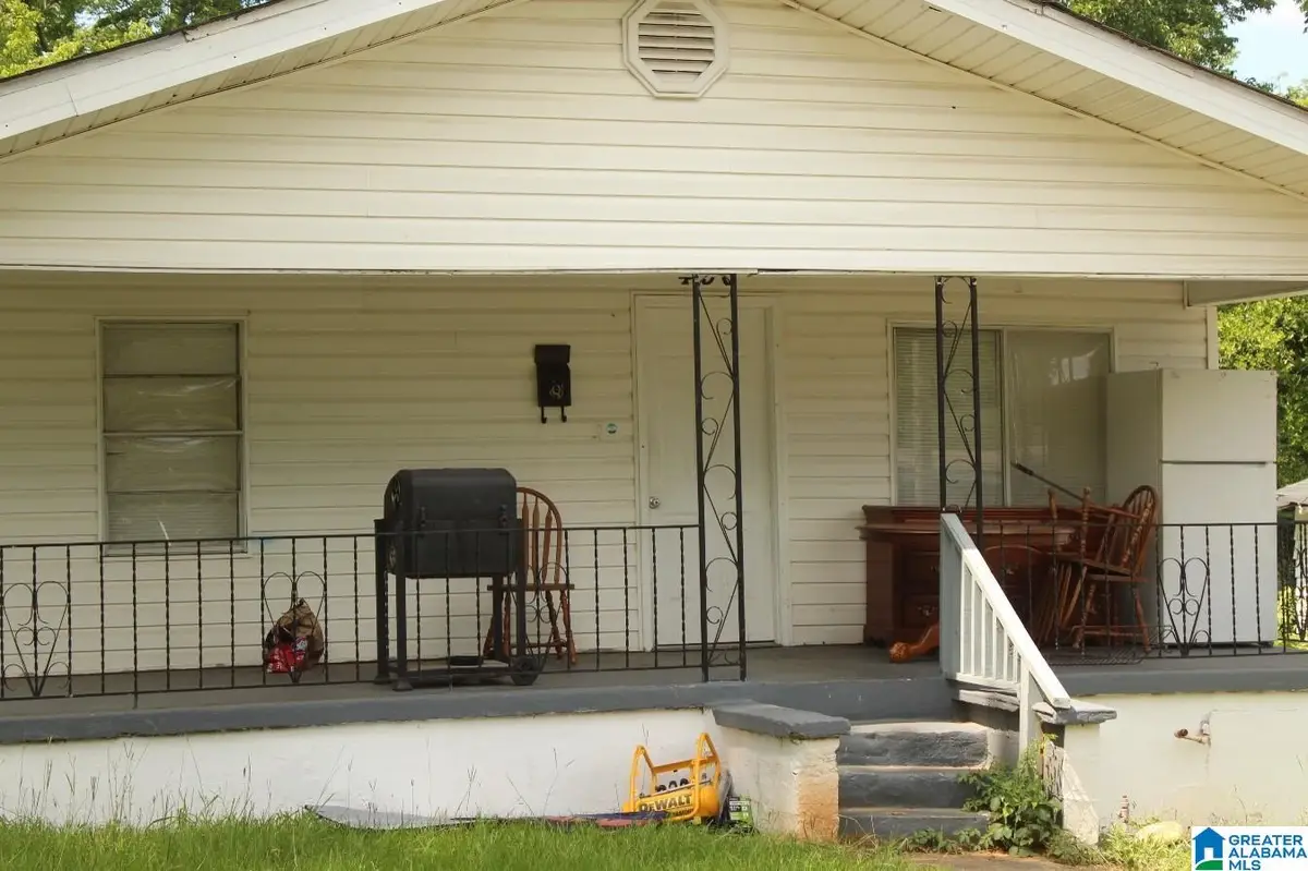 430 JERRY COLEMAN STREET, Fairfield, AL 35064 - #1
