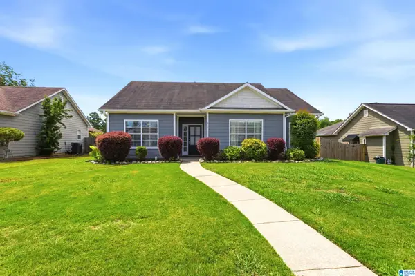 211 SARATOGA LANE, Calera, AL 35040