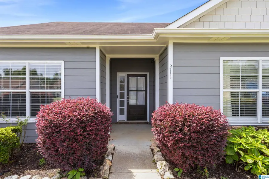 211 SARATOGA LANE, Calera, AL 35040 - #2