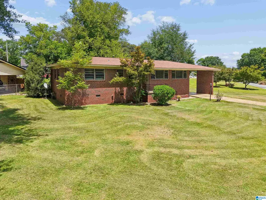 815 PINEVIEW LANE, Sylacauga, AL 35150 - #3
