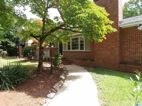 601 E GLADE ROAD, Anniston, AL 36206