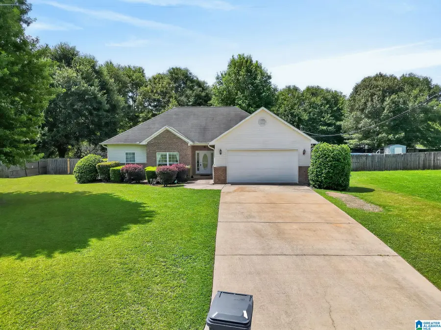 221 COUNTY ROAD 164, Jemison, AL 35085 - #2