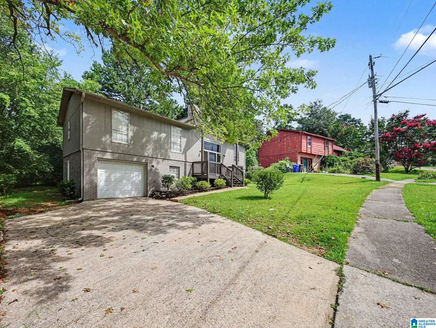 2312 9TH STREET NW, Birmingham, AL 35215 - #2