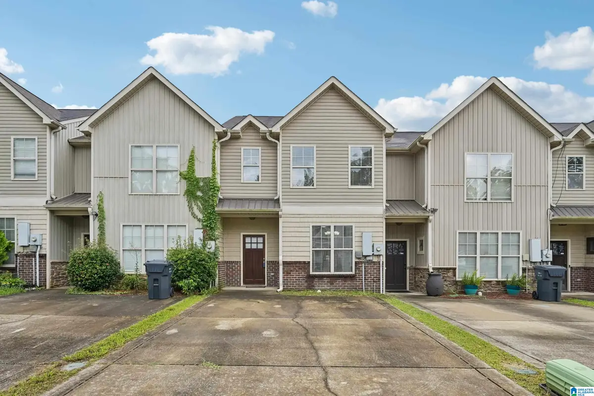 643 THE HEIGHTS LANE, Calera, AL 35040 - #1