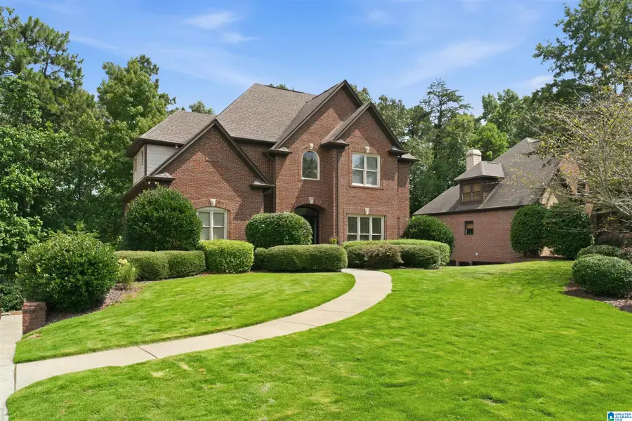 534 HIGHLAND PARK CIRCLE, Birmingham, AL 35242 - #2
