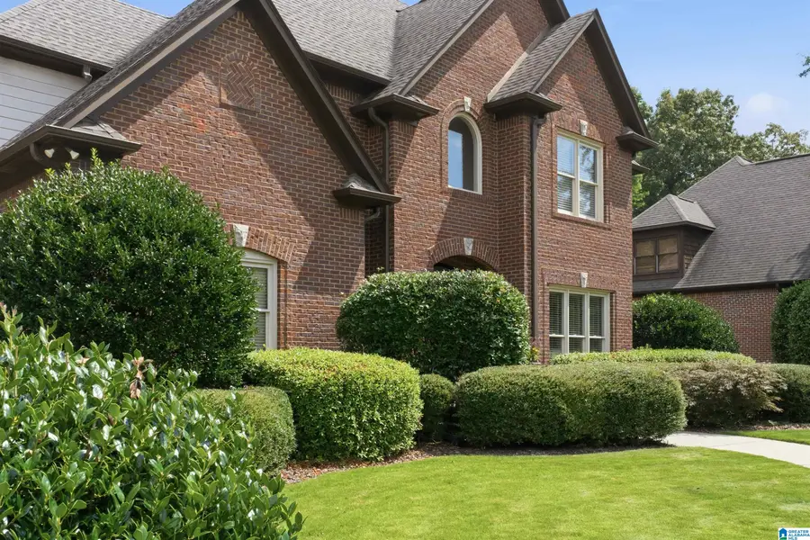 534 HIGHLAND PARK CIRCLE, Birmingham, AL 35242 - #3