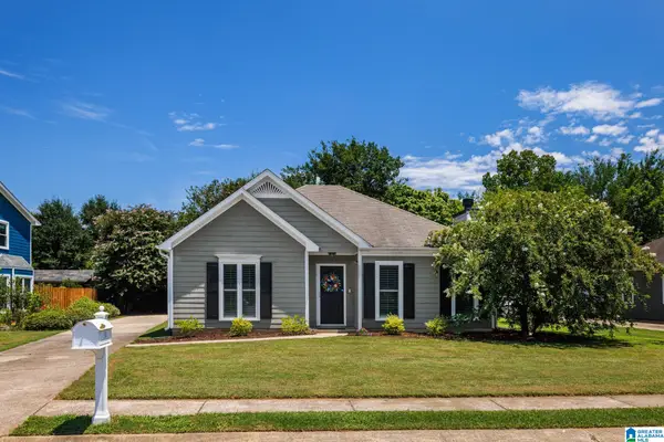 114 STONEHAVEN TRAIL, Pelham, AL 35124