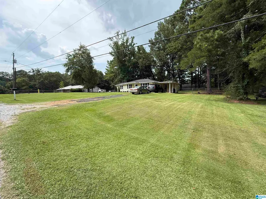 214 N 1ST AVENUE, Centreville, AL 35042 - #3