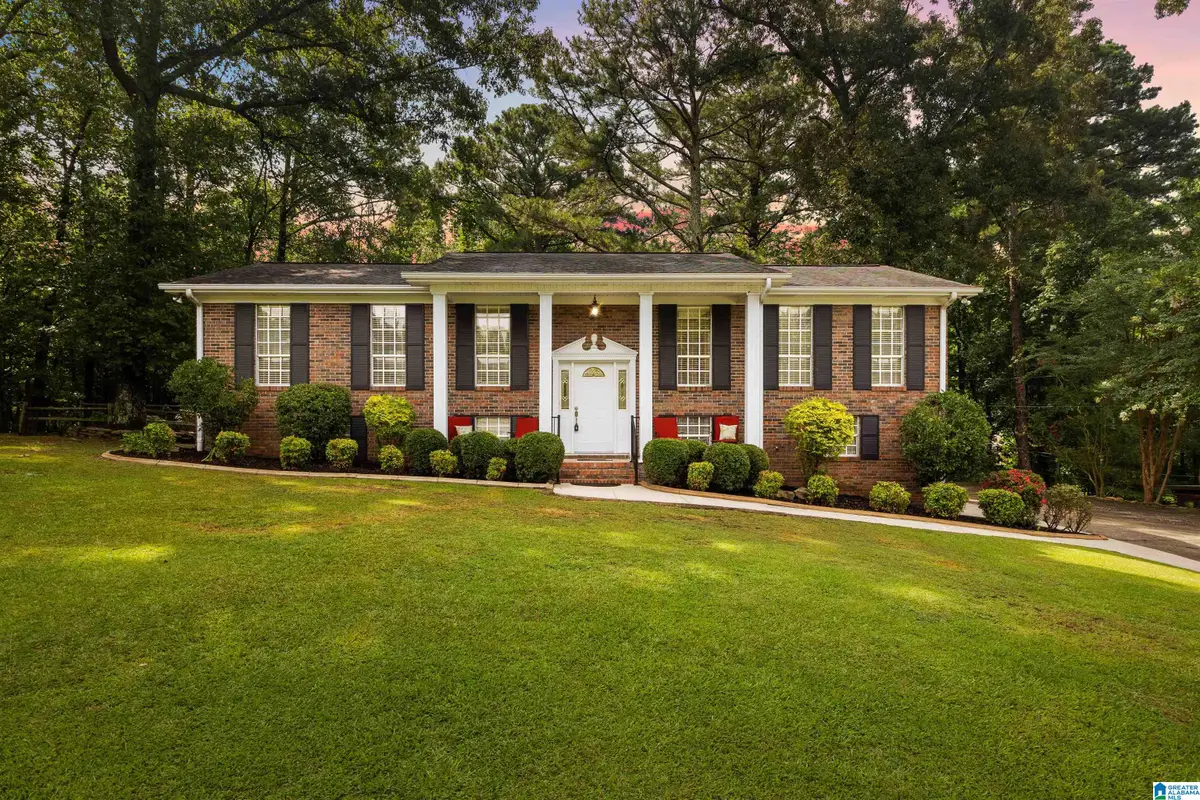 1030 ALABAMA AVENUE, Oneonta, AL 35121 - #1
