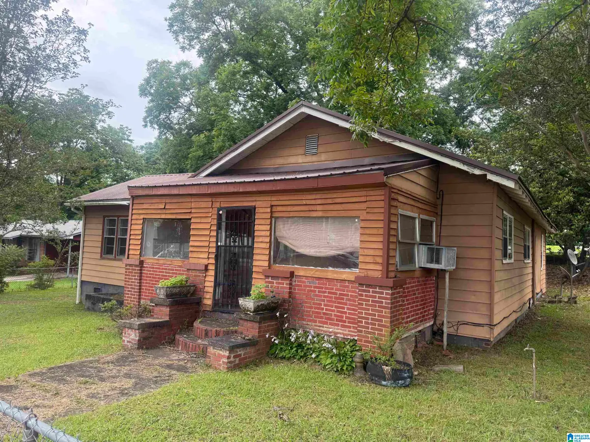 587 BORDER STREET, Roanoke, AL 36274 - #1