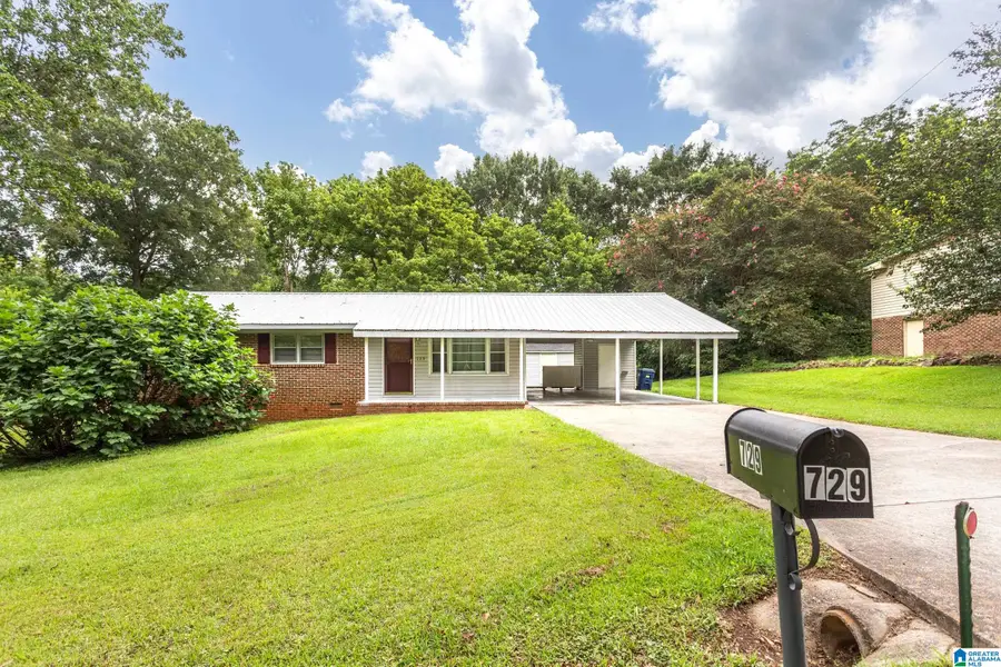 729 W 38TH STREET, Anniston, AL 36201 - #3