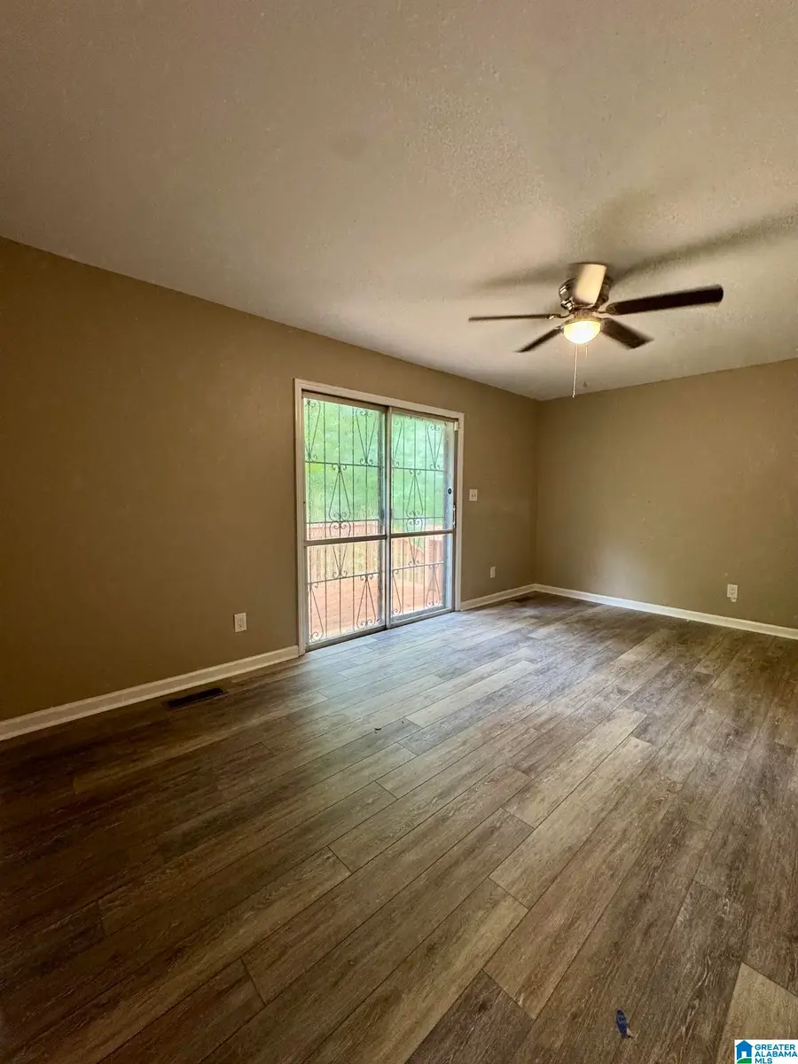 613 TUPELO ROAD, Center Point, AL 35215 - #3