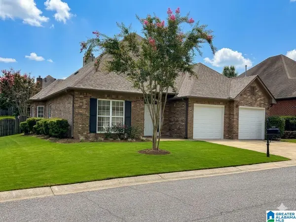 2037 CHELSEA PARK BEND, Chelsea, AL 35043
