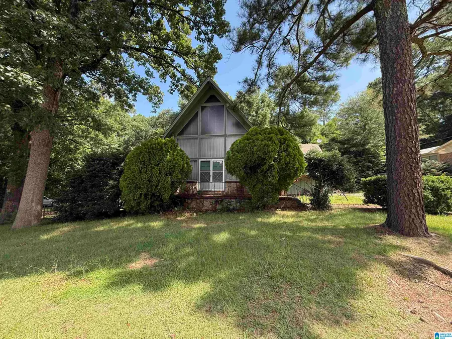 100 23RD AVENUE NE, Center Point, AL 35215 - #2