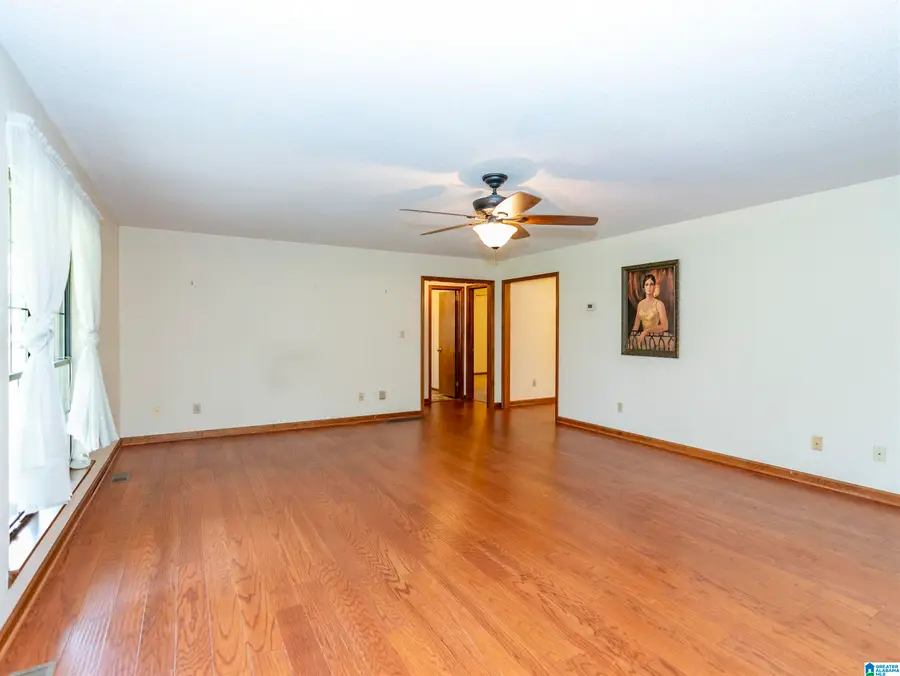 226 HIGHLAND DRIVE, Hueytown, AL 35023 - #2