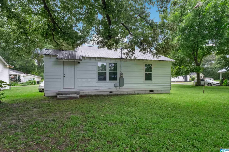 913 VIRGINIA AVENUE, Gadsden, AL 35903 - #3
