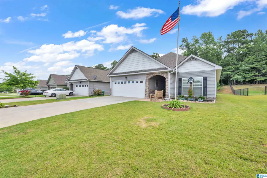 110 SUNSET LANE, Jemison, AL 35085 - #2
