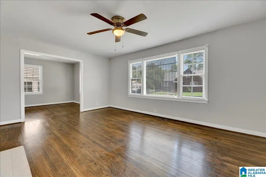 560 19TH STREET SW, Birmingham, AL 35211 - #2