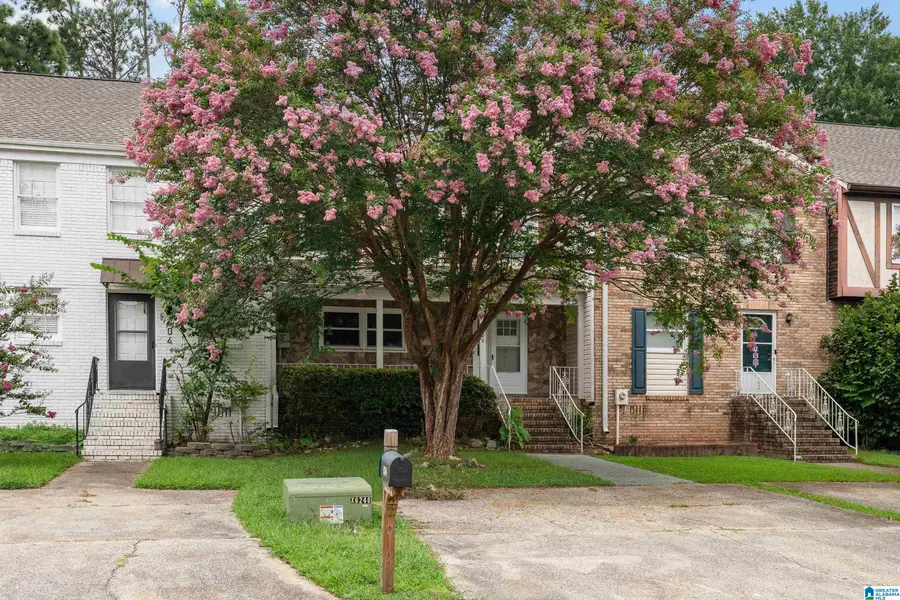 606 CAHABA MANOR LANE, Pelham, AL 35124 - #2