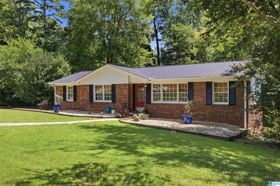 2625 SOUTHVIEW PLACE, Vestavia Hills, AL 35216 - #2