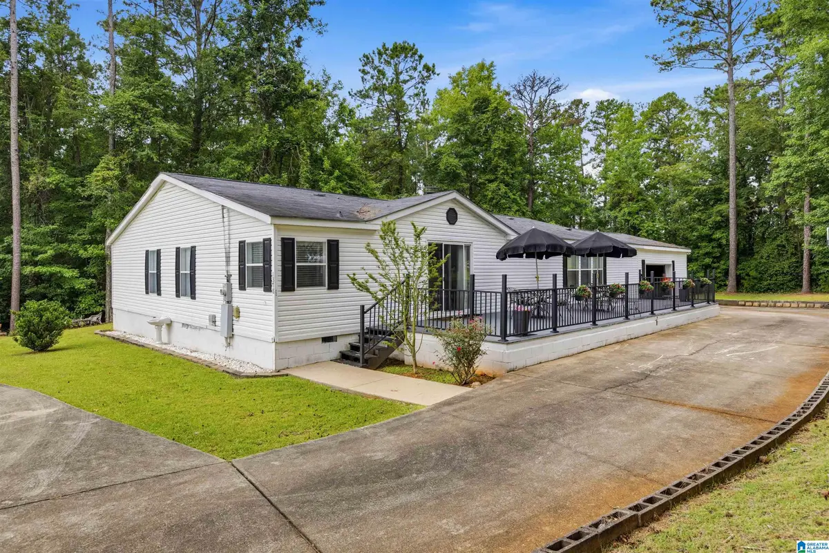 1378 COUNTY ROAD 217, Lanett, AL 36863 - #1