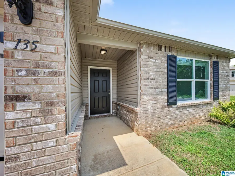 135 HUNTERS COVE, Odenville, AL 35120 - #3