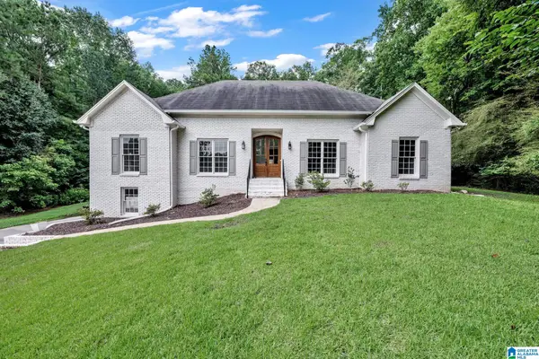 1147 RIVERCHASE PARKWAY W, Hoover, AL 35244