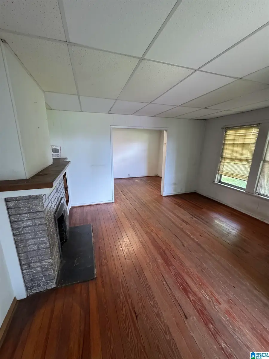 1009 OVERTON AVENUE, Tarrant, AL 35217 - #2