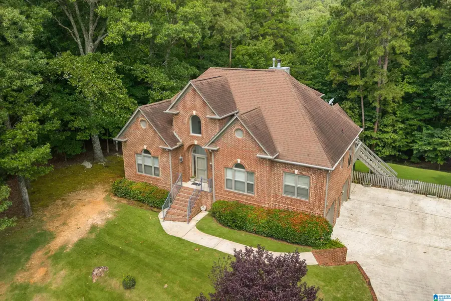 232 SASSAFRAS CIRCLE, Chelsea, AL 35043 - #3