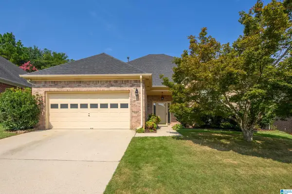 215 BEAVER CREST, Pelham, AL 35124