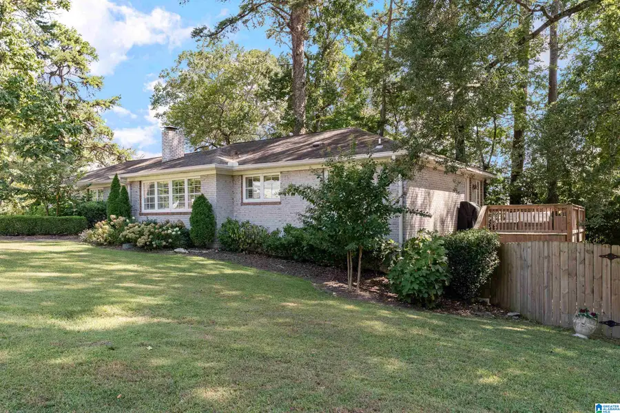 2025 HICKORY ROAD, Vestavia Hills, AL 35216 - #3