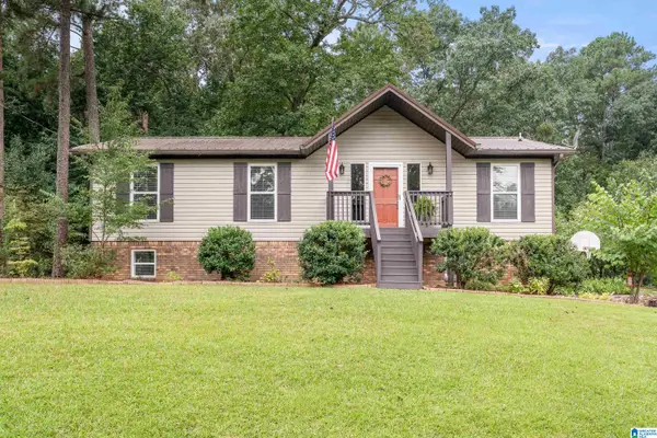 1202 GARY ALAN TRACE, Moody, AL 35004