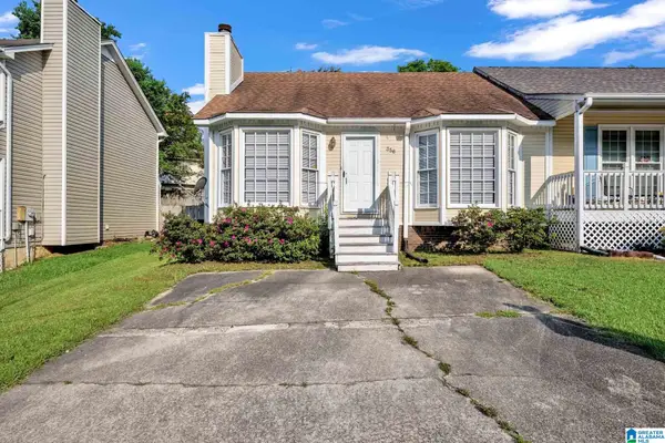 356 JAMESTOWN MANOR DRIVE, Gardendale, AL 35071