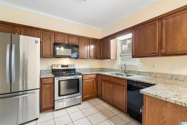 303 HIGH RIDGE COURT, Pelham, AL 35124