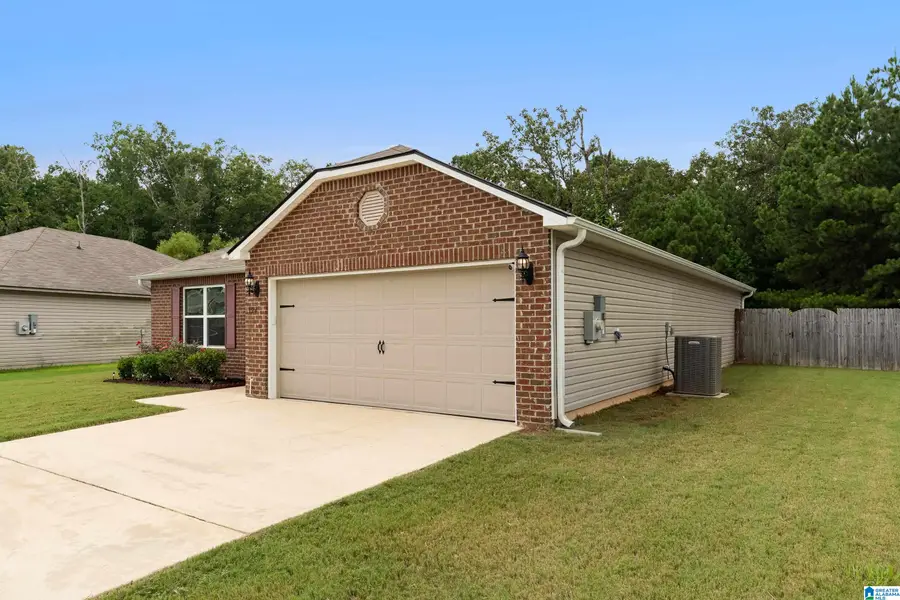 124 BRIARFIELD LANE, Calera, AL 35040 - #3