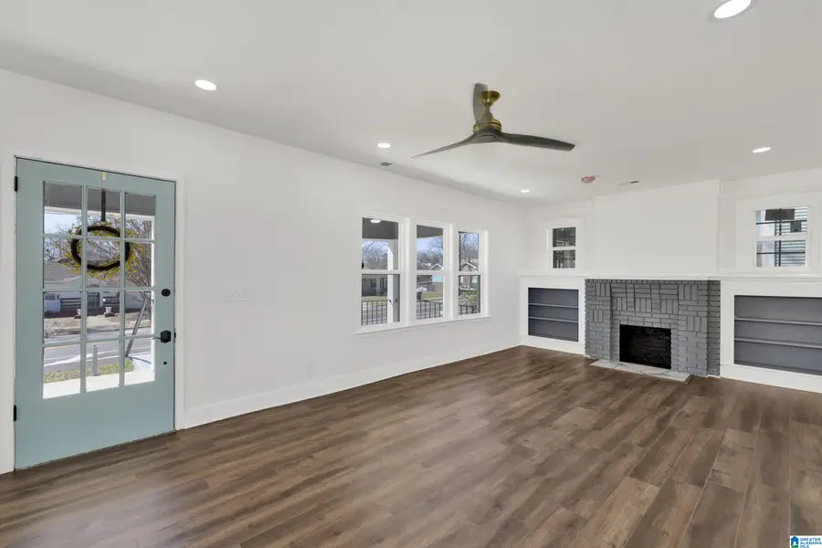 1020 GRAYMONT AVENUE W, Birmingham, AL 35204 - #3
