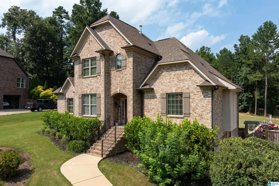 112 WILLOW BRANCH LANE, Chelsea, AL 35043 - #2